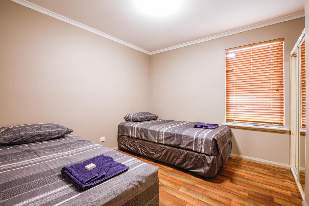 Kalbarri Tudor Holiday Park Екстериор снимка