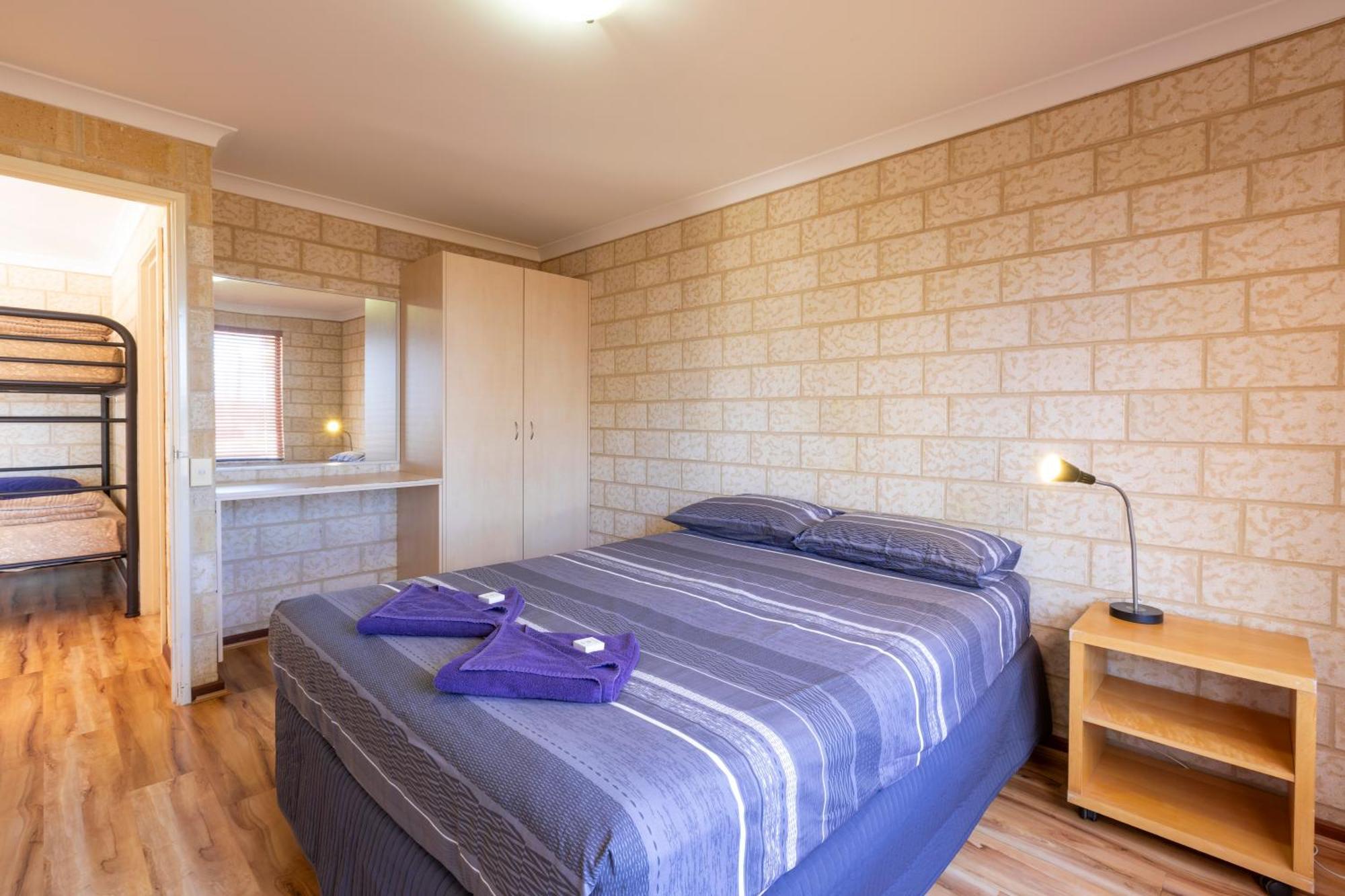 Kalbarri Tudor Holiday Park Екстериор снимка