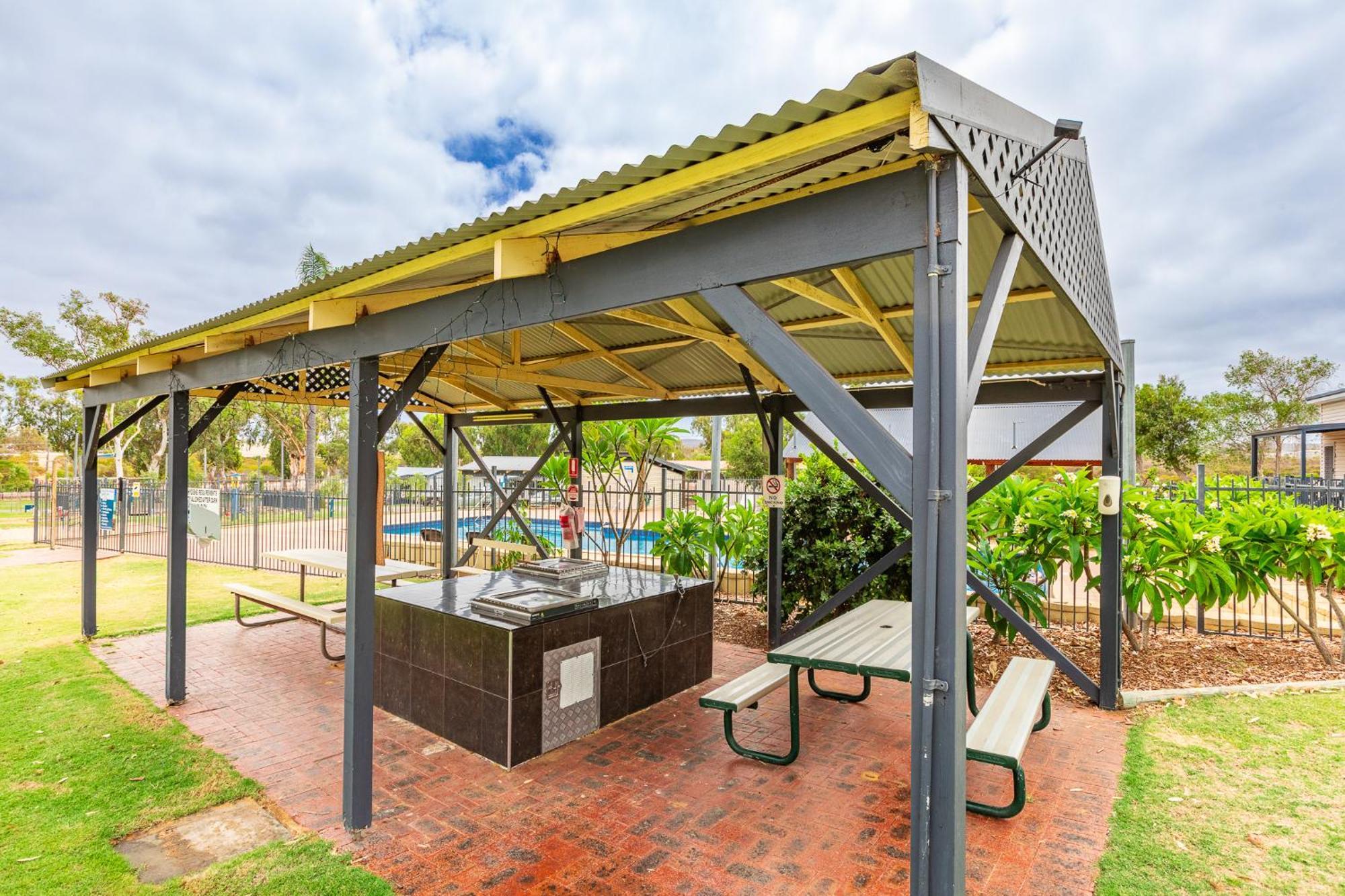 Kalbarri Tudor Holiday Park Екстериор снимка